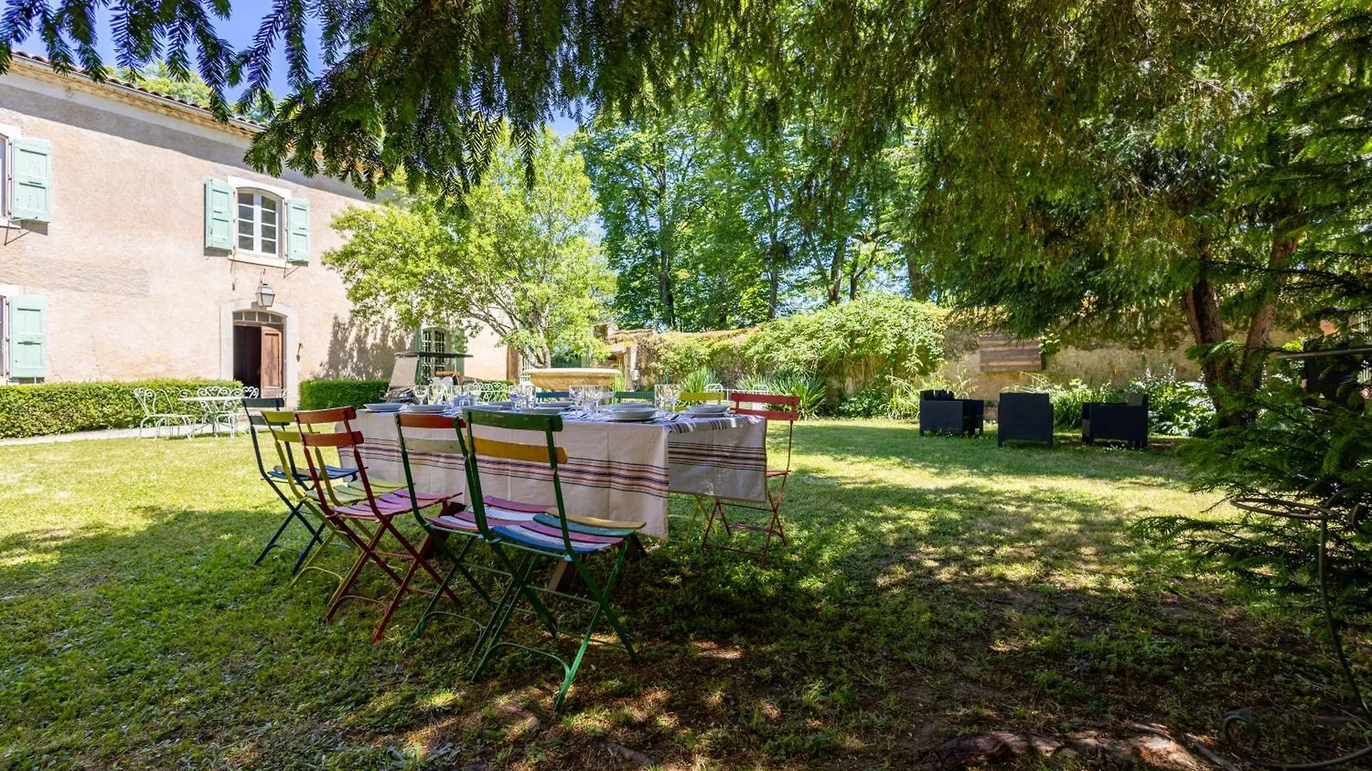L'Ecrin - Maison De Campagne Dans Un Parc Arbore Peyregoux